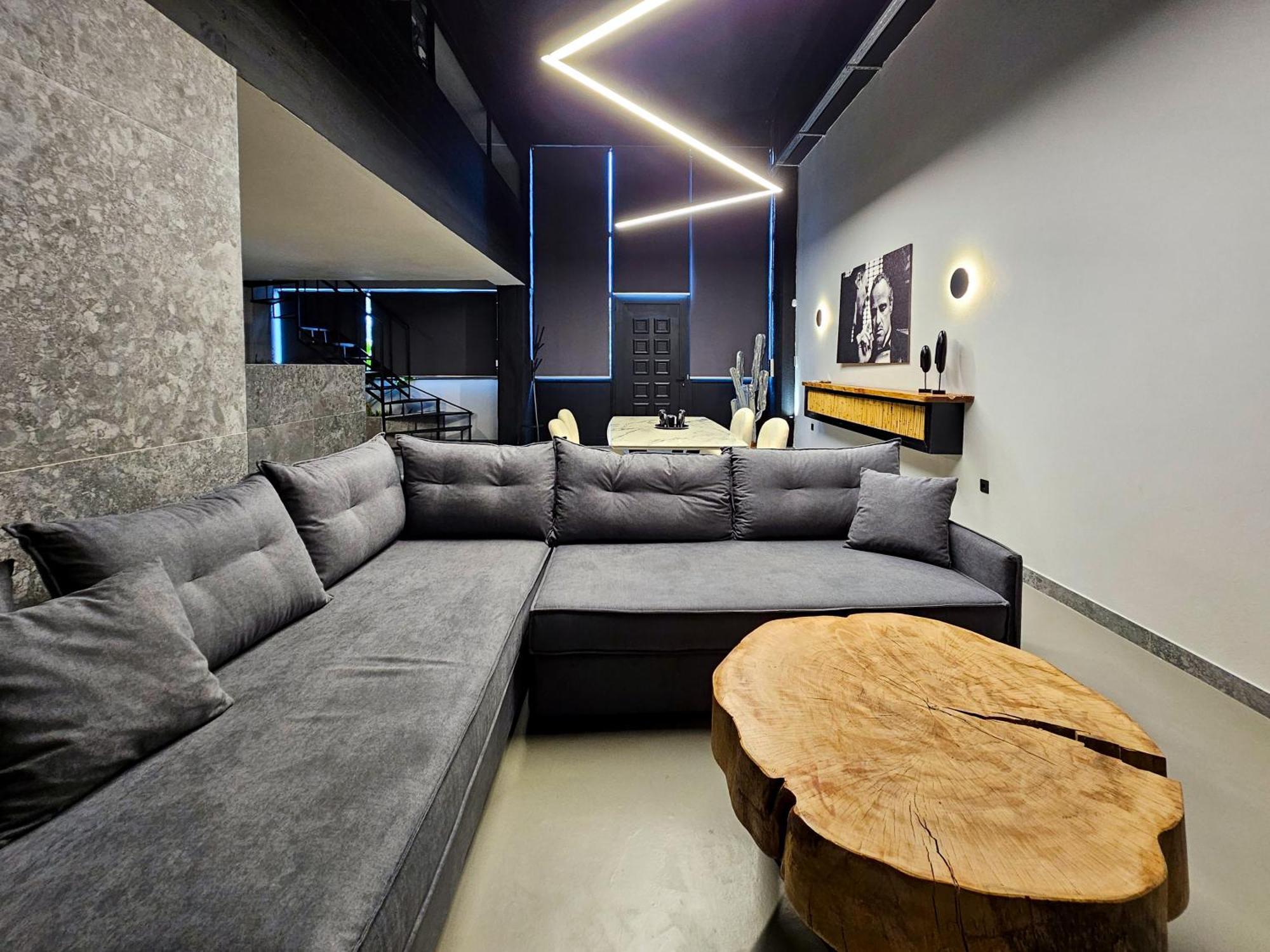 Industrial Loft Apartment Tríkala Екстериор снимка