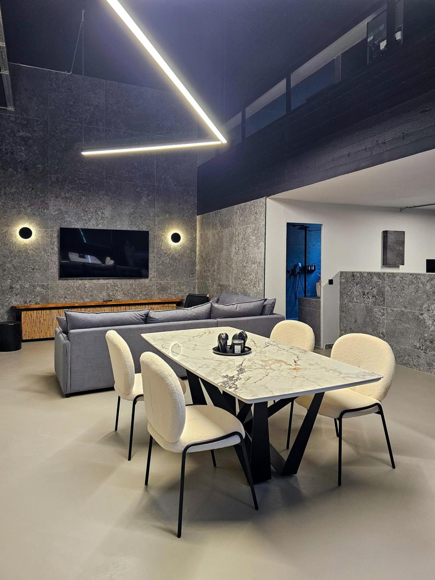 Industrial Loft Apartment Tríkala Екстериор снимка